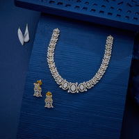MINIMAL NECKLACE