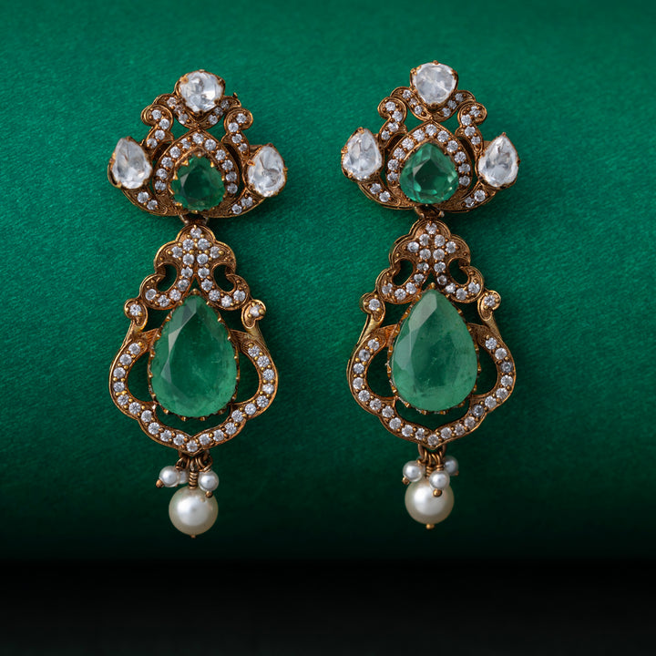 Vasantika Necklace Set