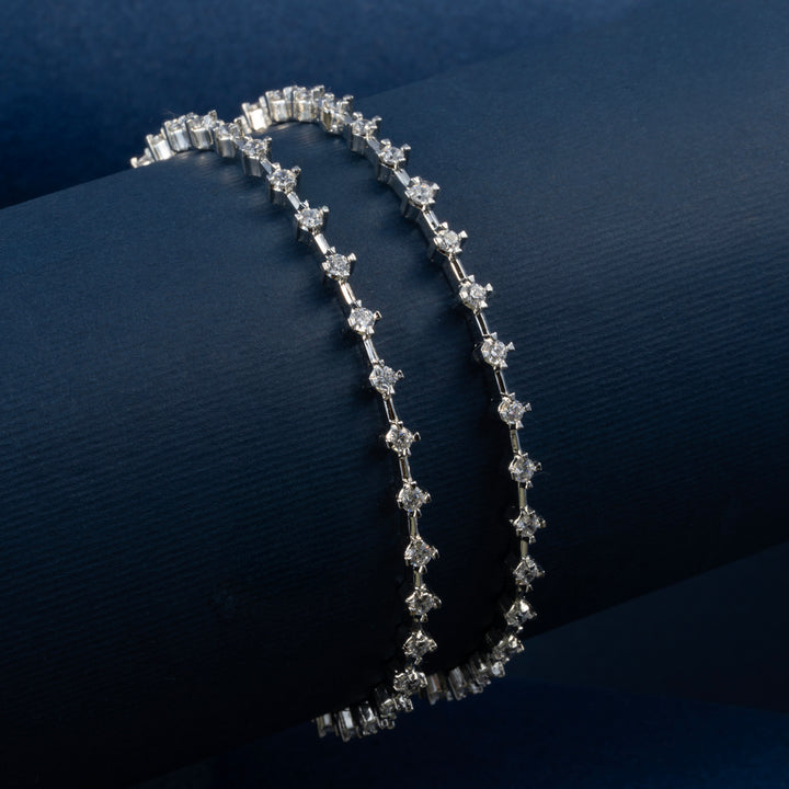 Zyra Loop Bangles