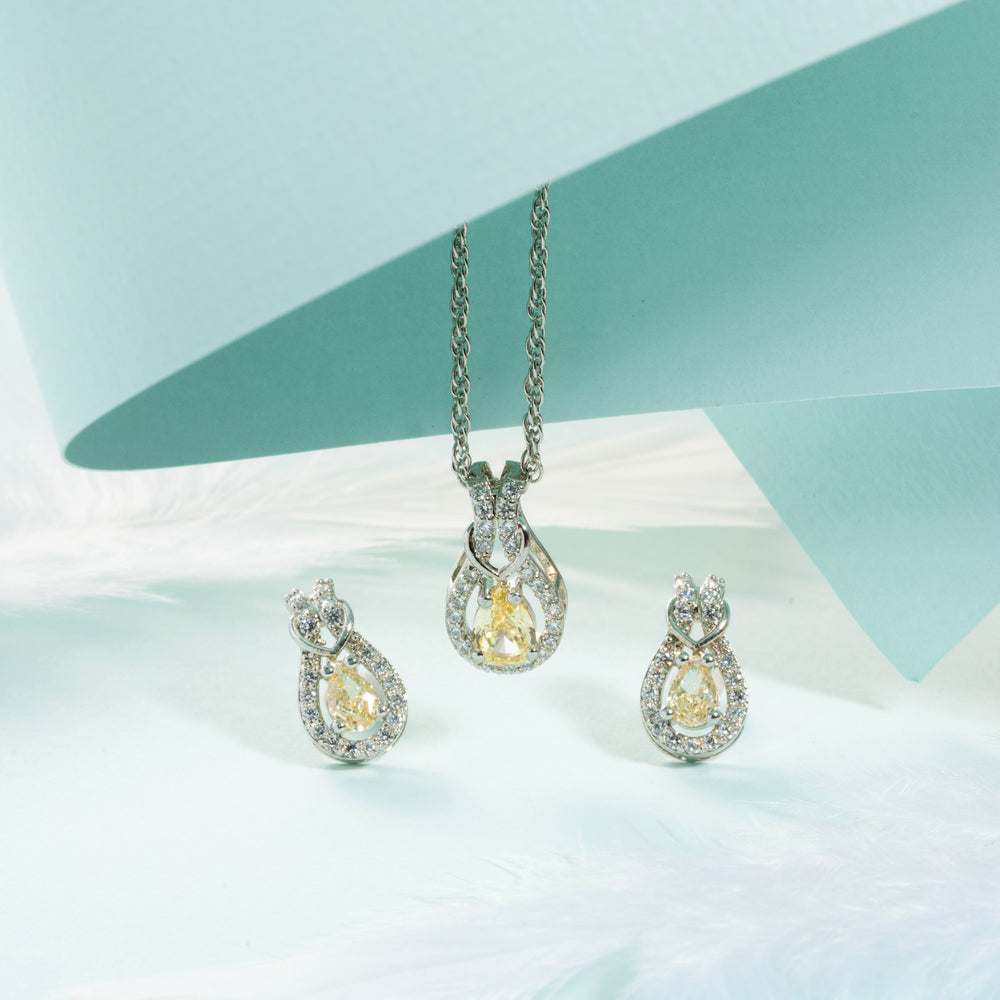 Yellow Flame Pendant Set