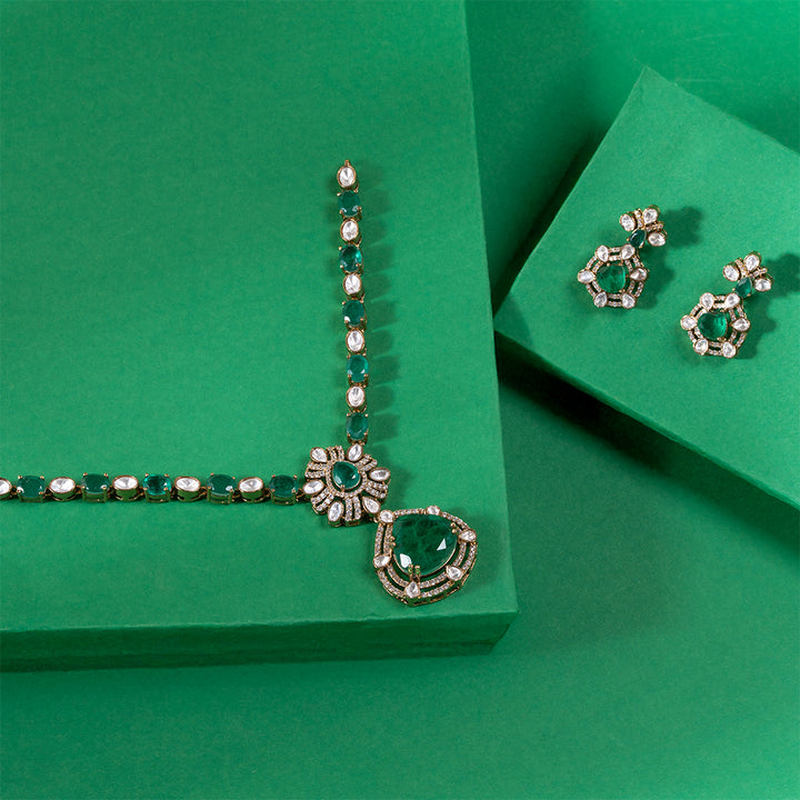 Aurelian Fleur Necklace Set