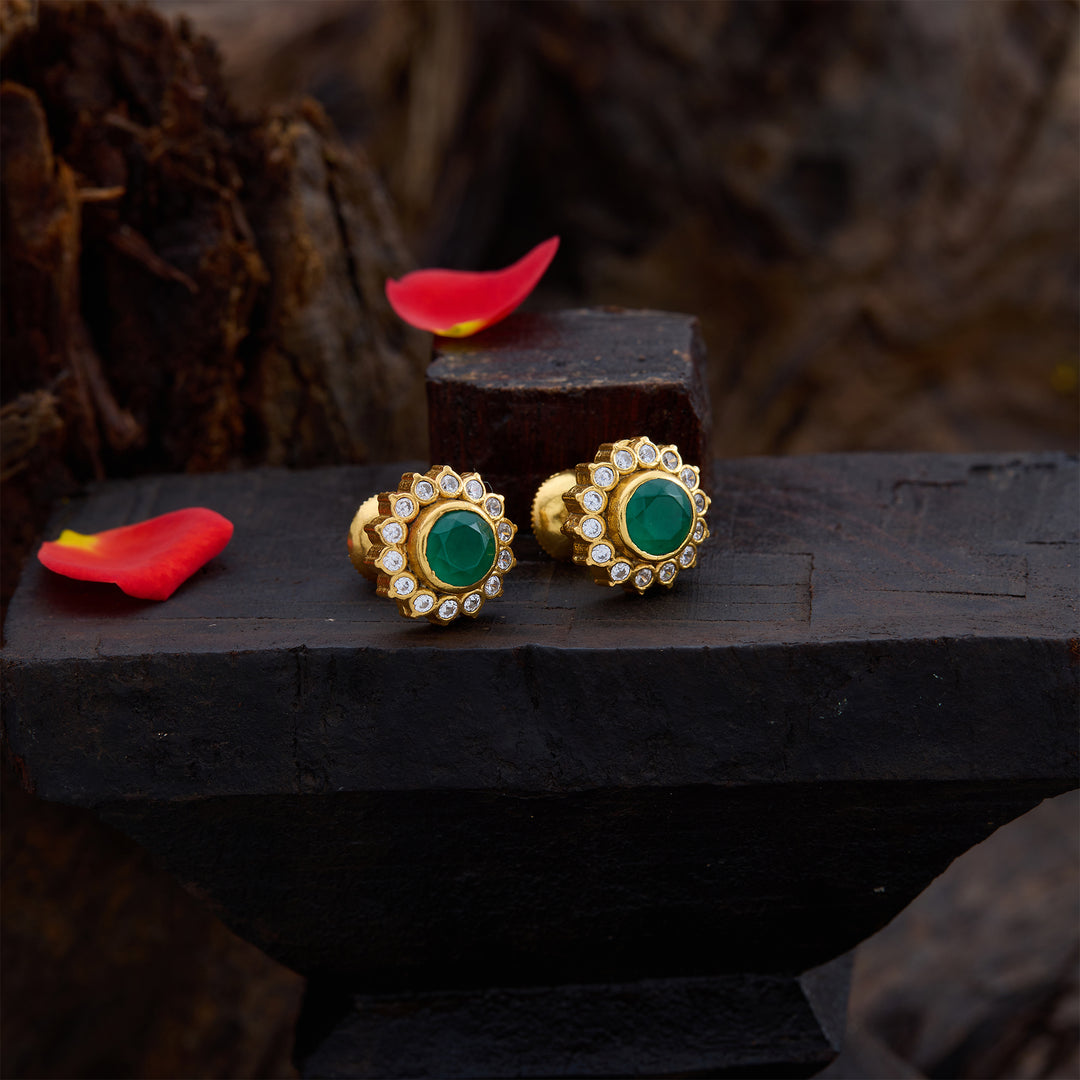 Taruni-Pushpa Studs