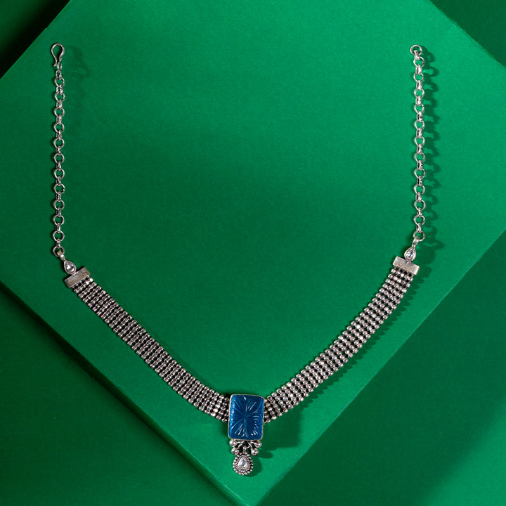 Neelraj Short Necklace