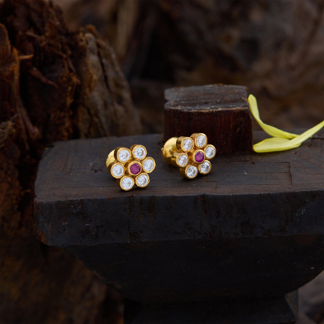Vastra CZ Studs