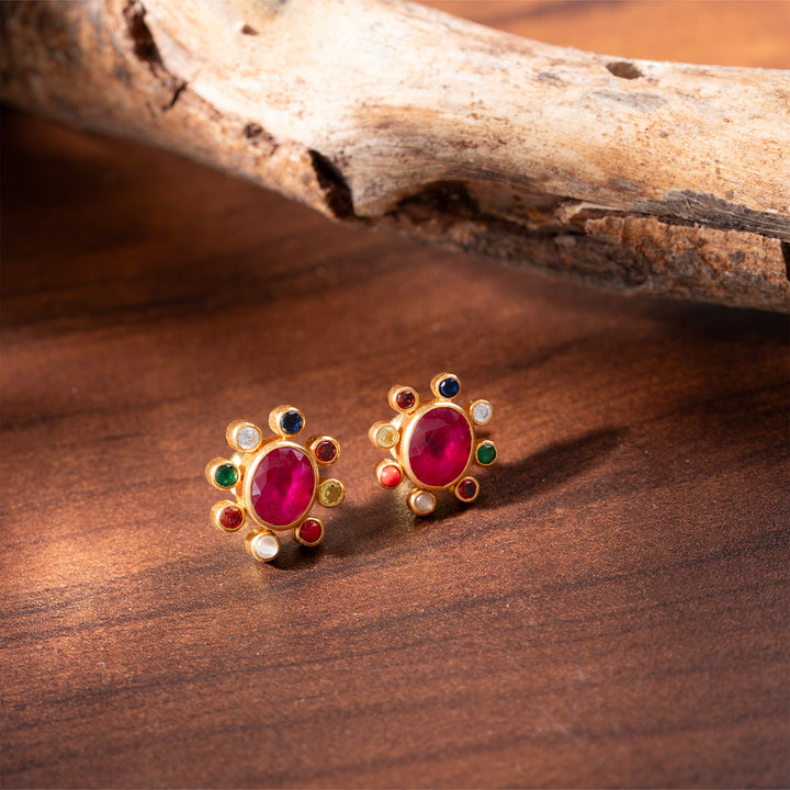 Navora Studs