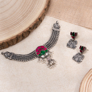 Lotus Varnika Choker Set