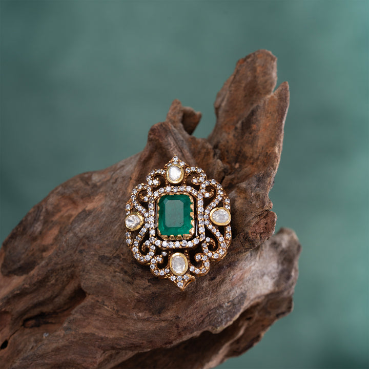 Greenvana Studs