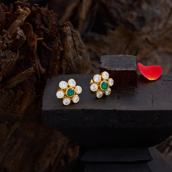 Manohari Panna Studs