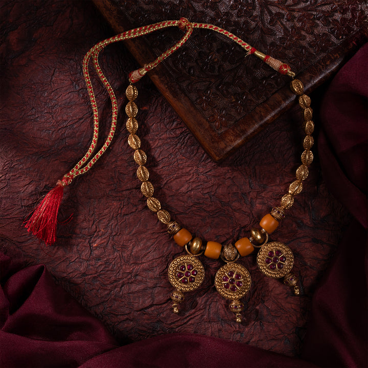Sangeet Pushpa Short Necklace