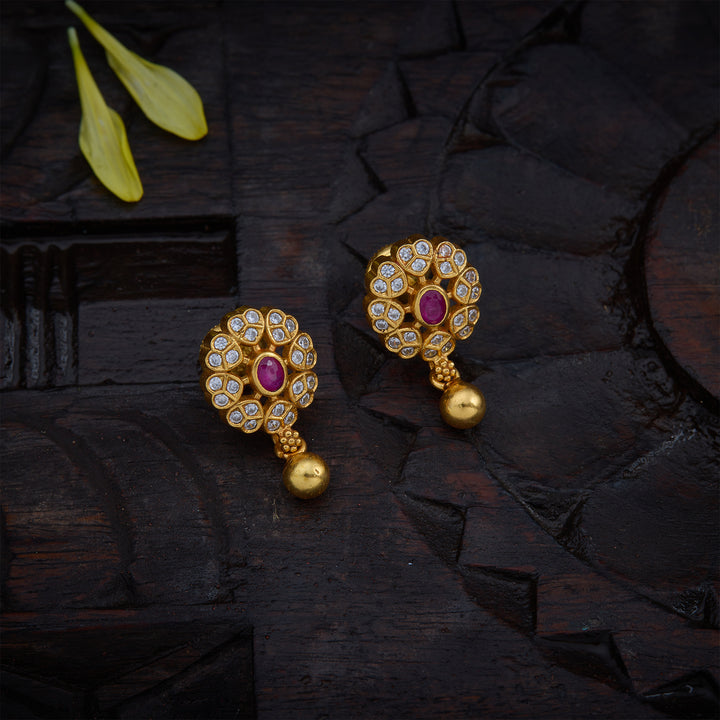 Surkh Phool Studs