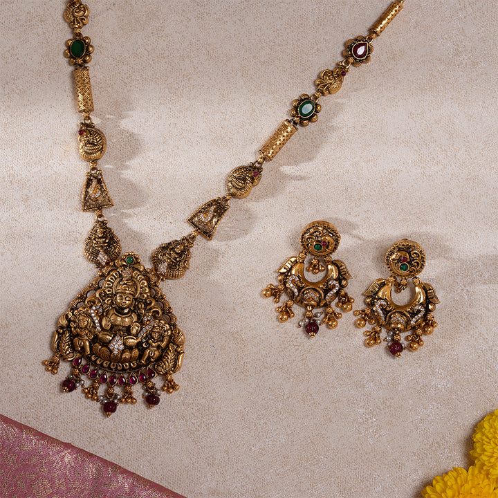Bhavanidevi Pushpa Necklace Set