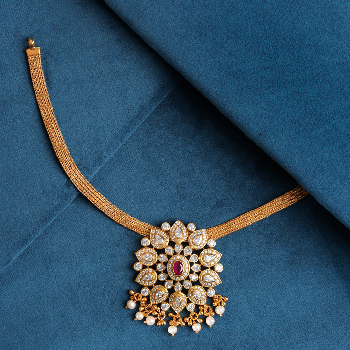Chandra Pushpa Short Necklace