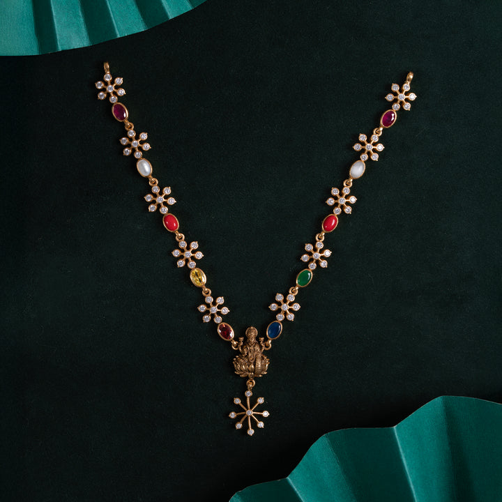Devi Nava-Kamalam Short Necklace