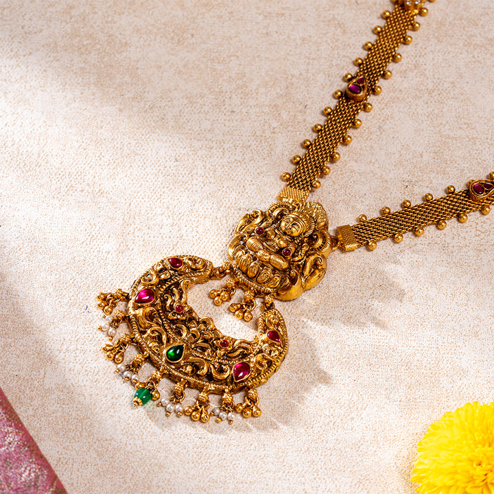 Sarva Lakshmi Short Necklace