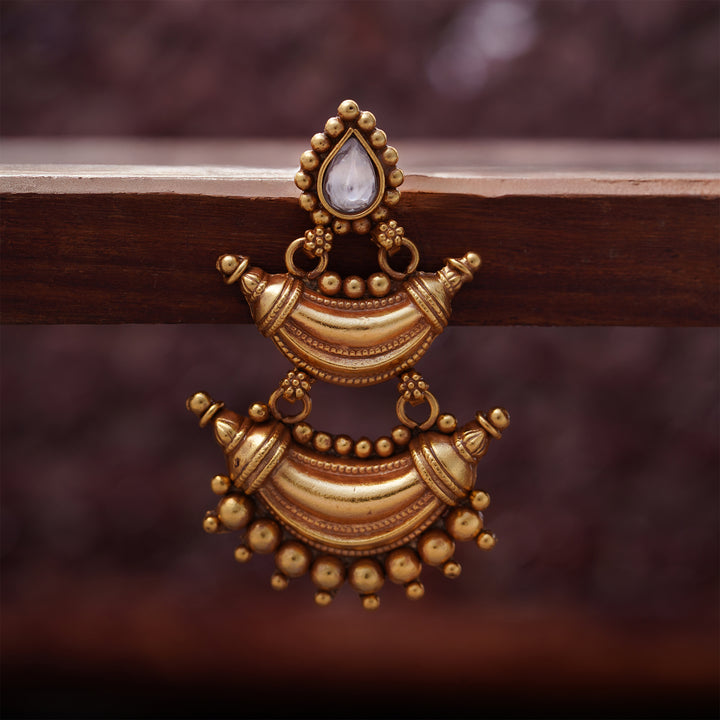 Nauka Kundan Danglers