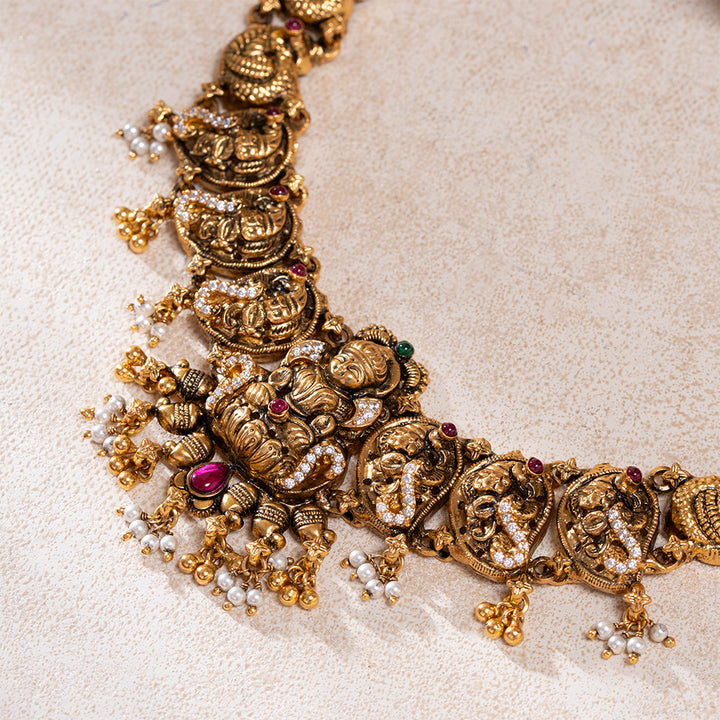 Sri Paduka Mor Short Necklace