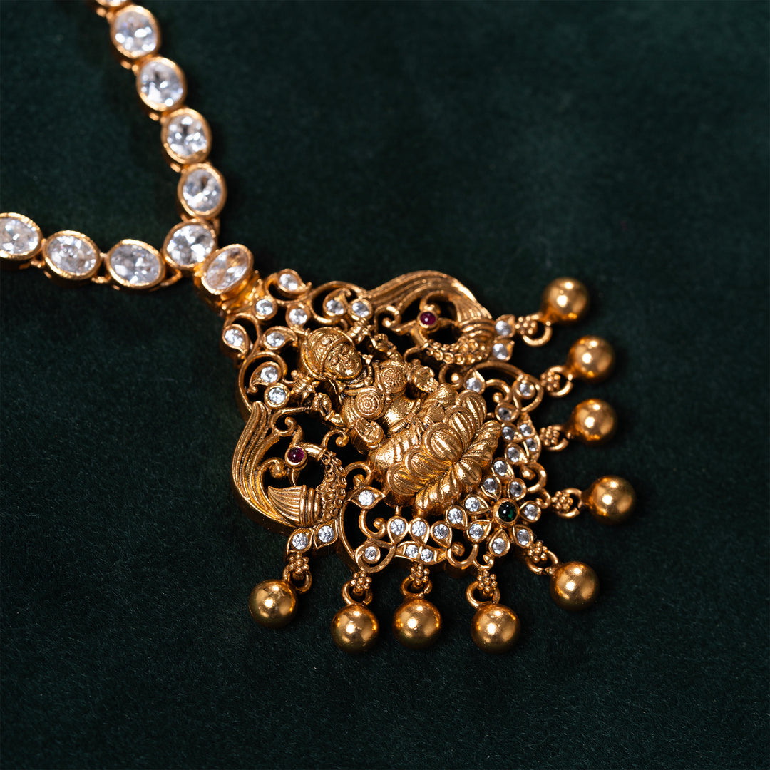 Shringaara Nilaya Short Necklace