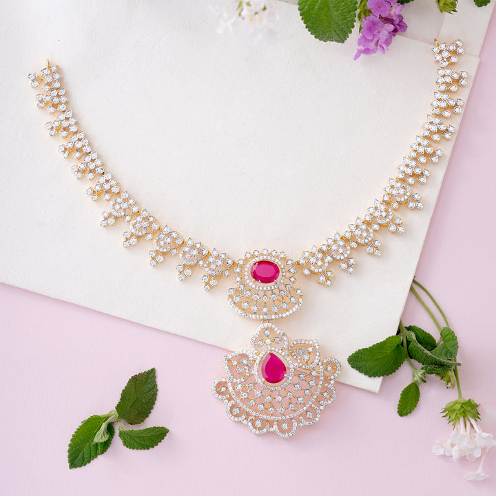 Rosavelle Oval Necklace