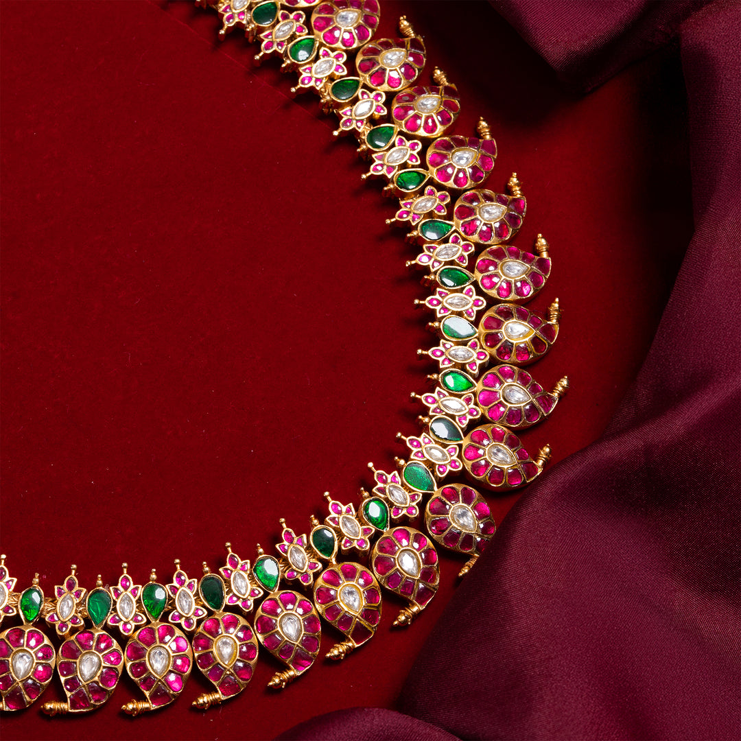 Kundan Maangai Haaram