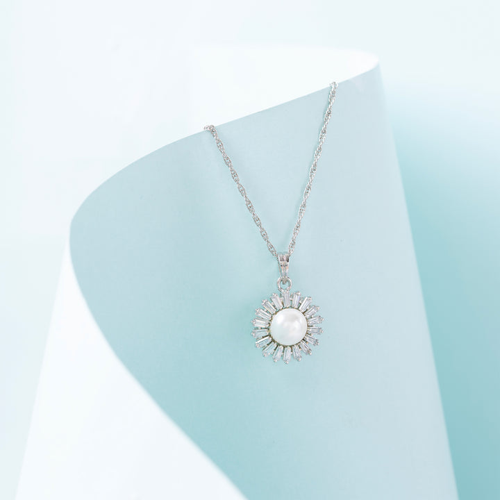 Milkyway Drop Chain Pendant