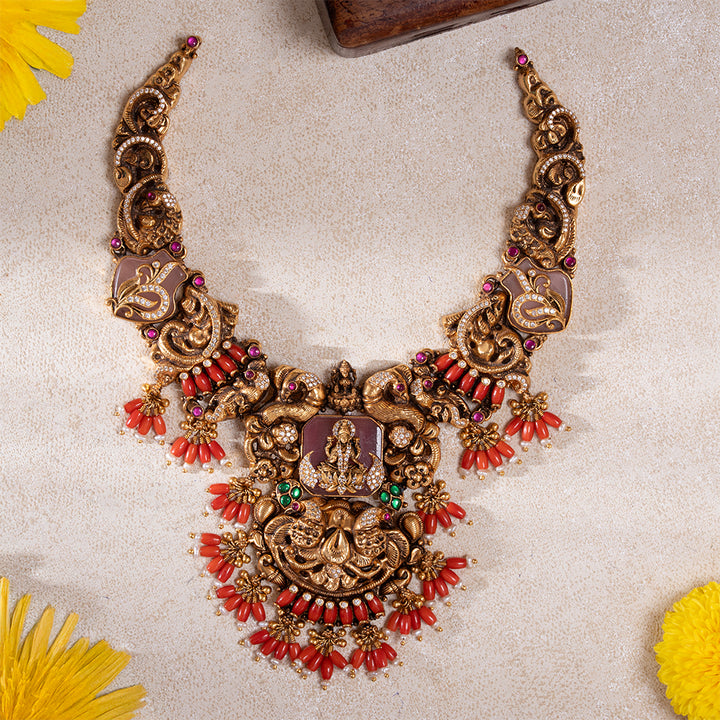 Shree Samhita Short Necklace
