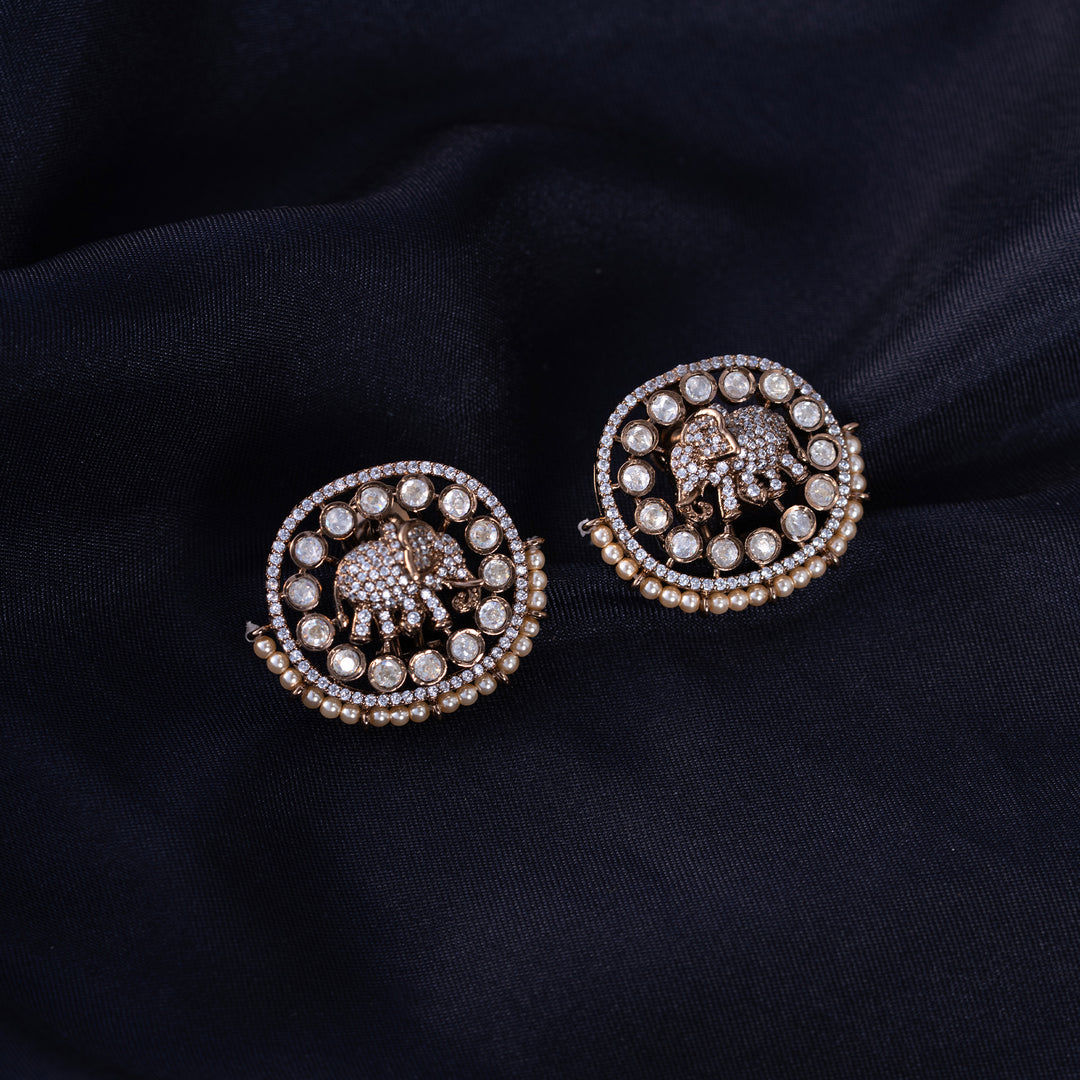 Moiss Chudamani Studs