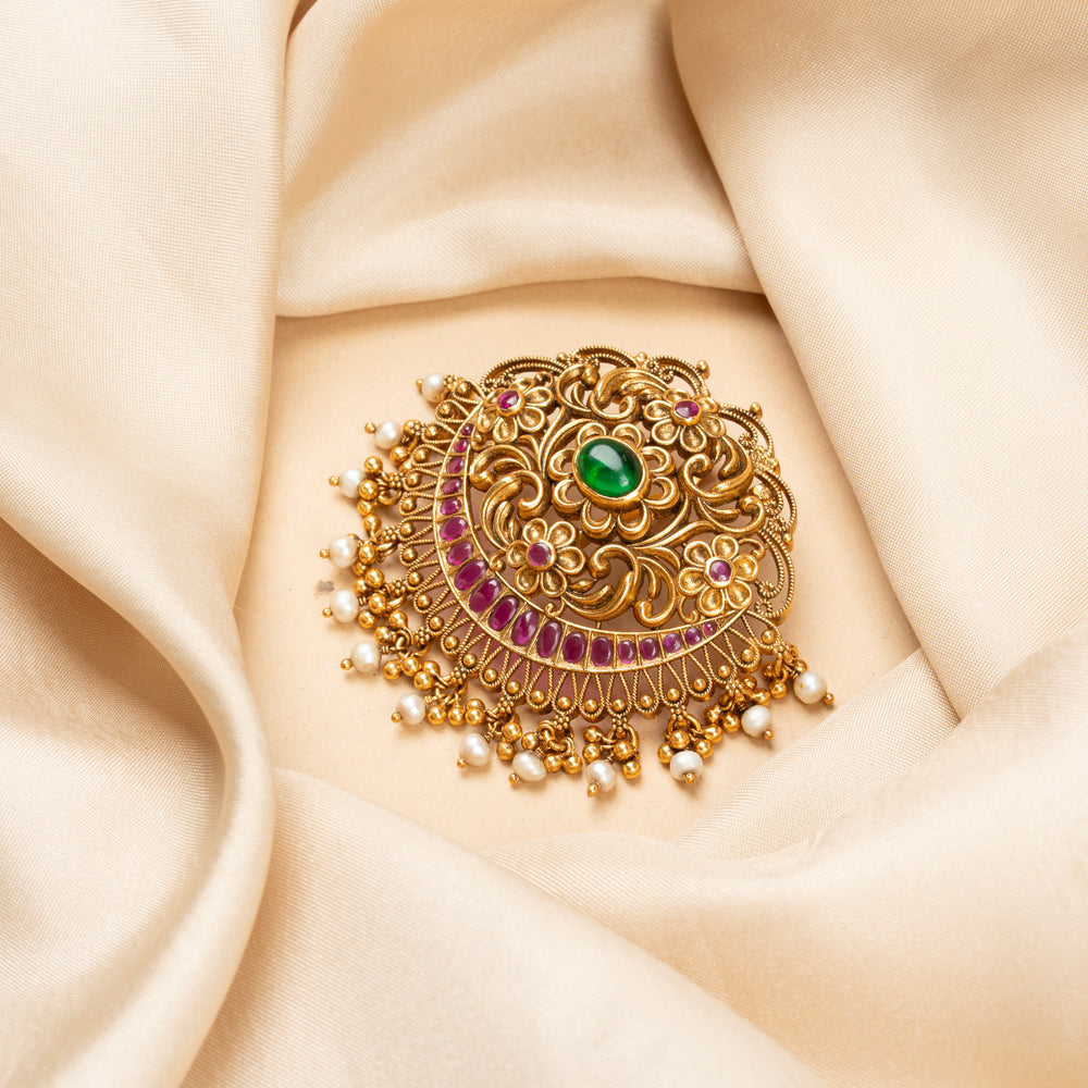 Sharvangi Pendant