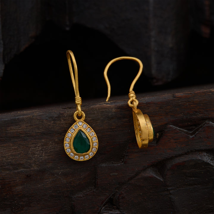 Virid Sparsh Hangings