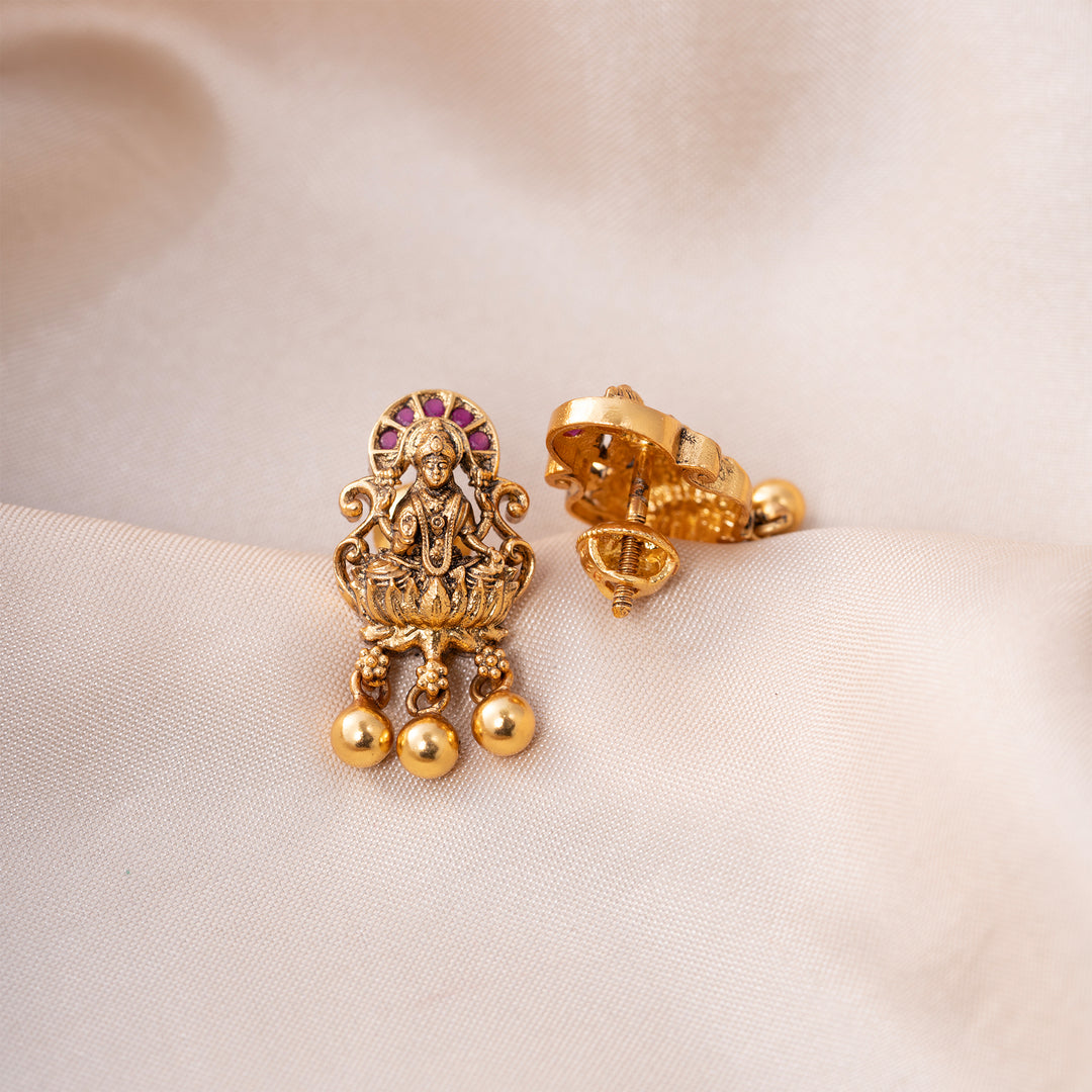 Deva Kriti Studs