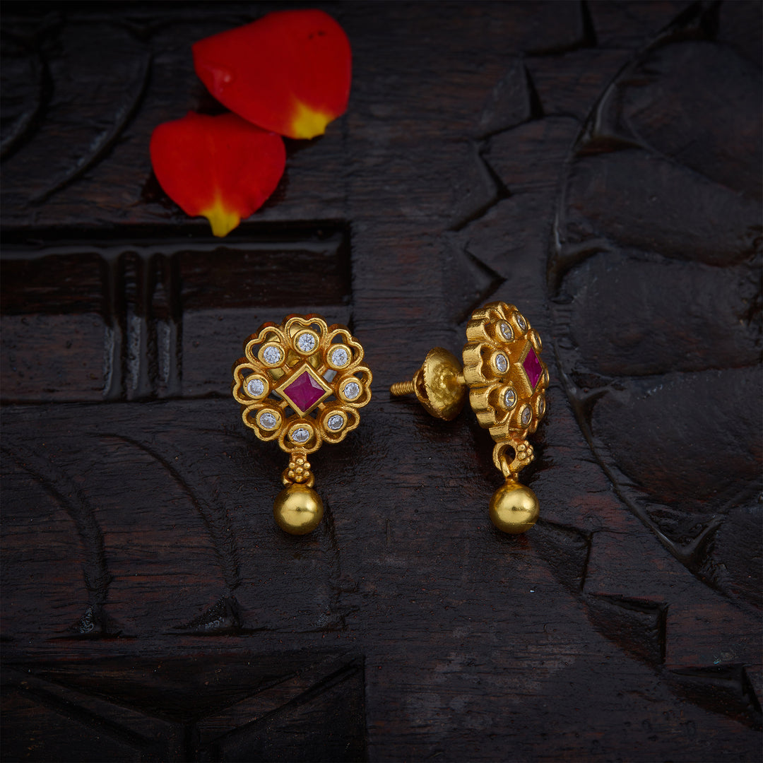 Zirkharita Studs