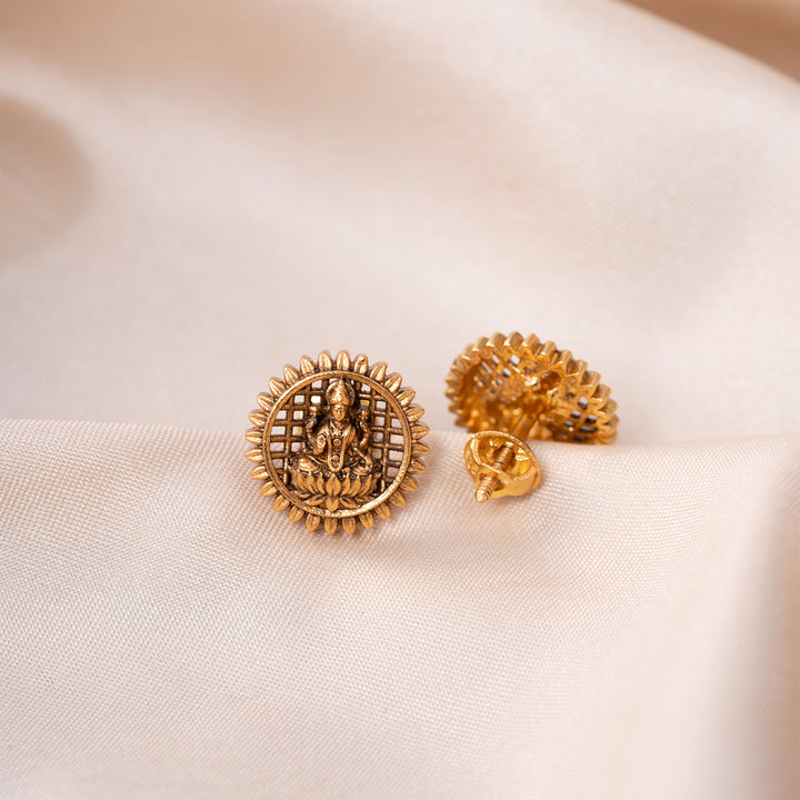 Shri Kamala Bindu Studs