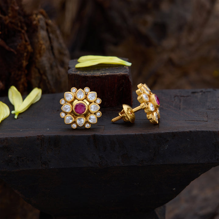 Rudhirvalli Studs