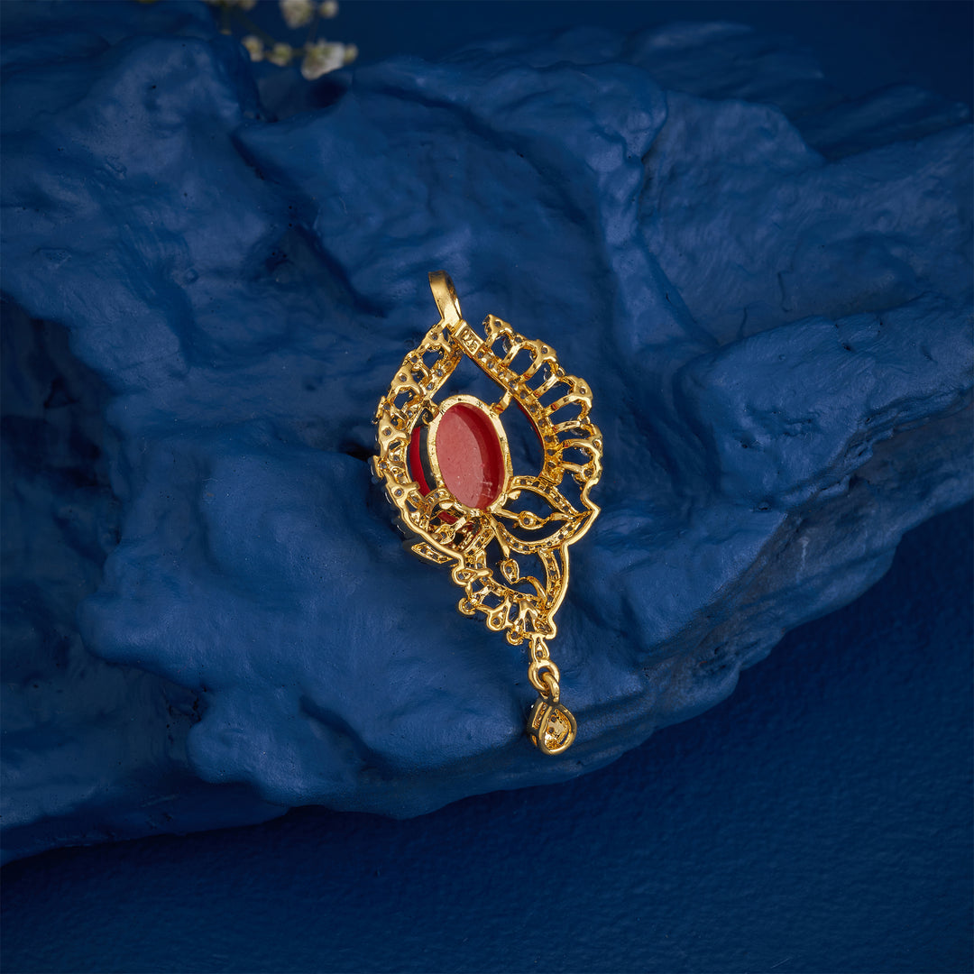 Coral Curiosa Pendant