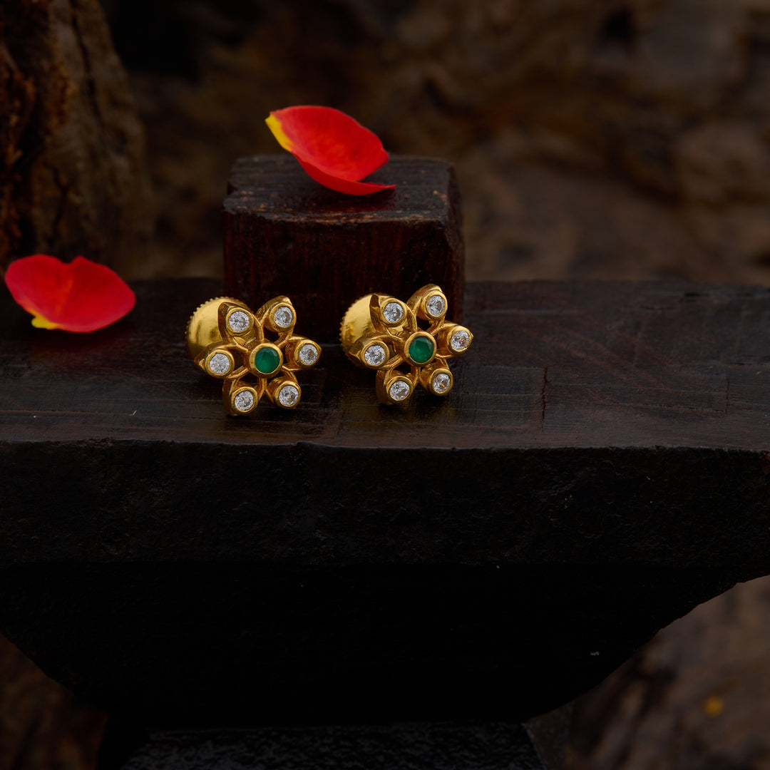 Chaitanya Phool Studs