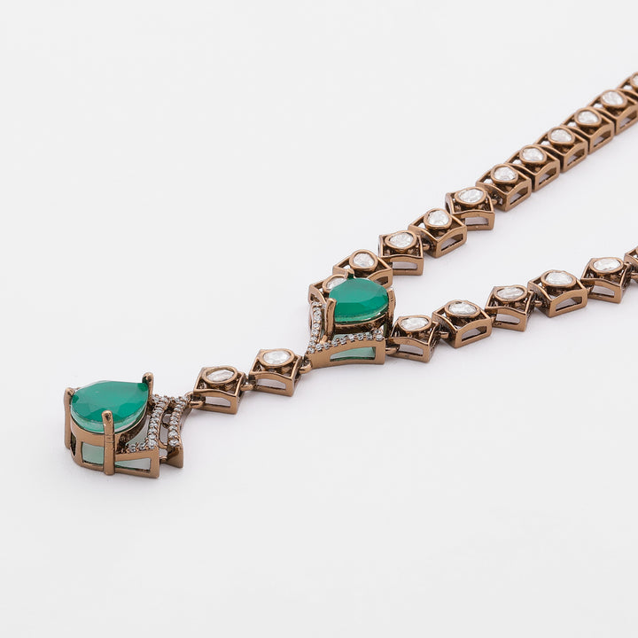 Piriform Necklace