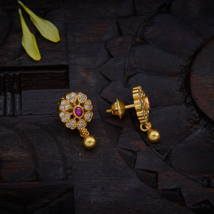 Surkh Phool Studs