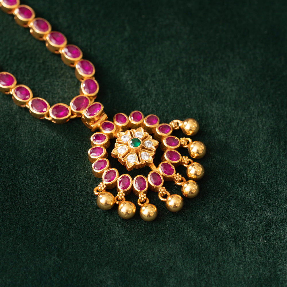 Aabhā Short Necklace