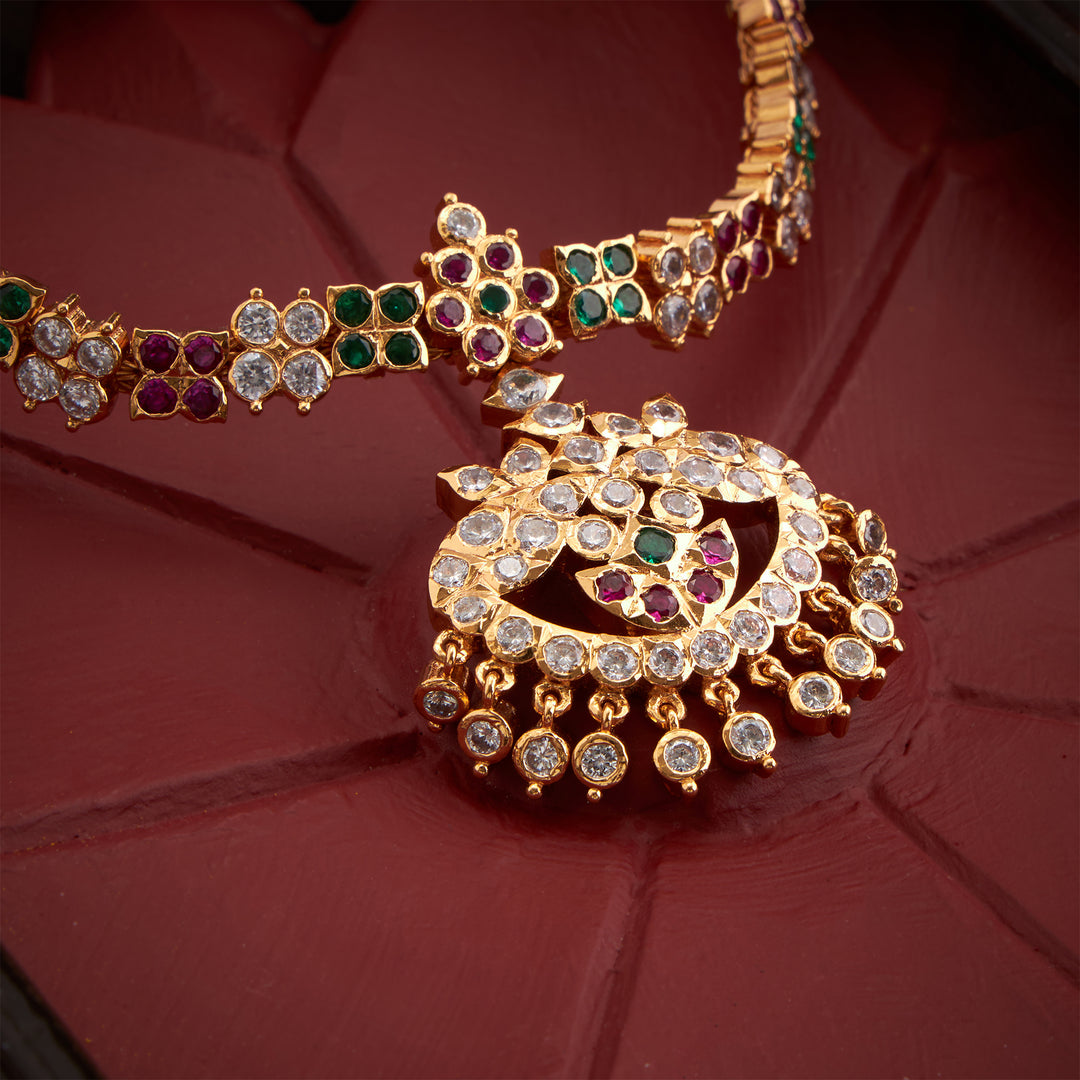 Utsav Kamal Short Necklace