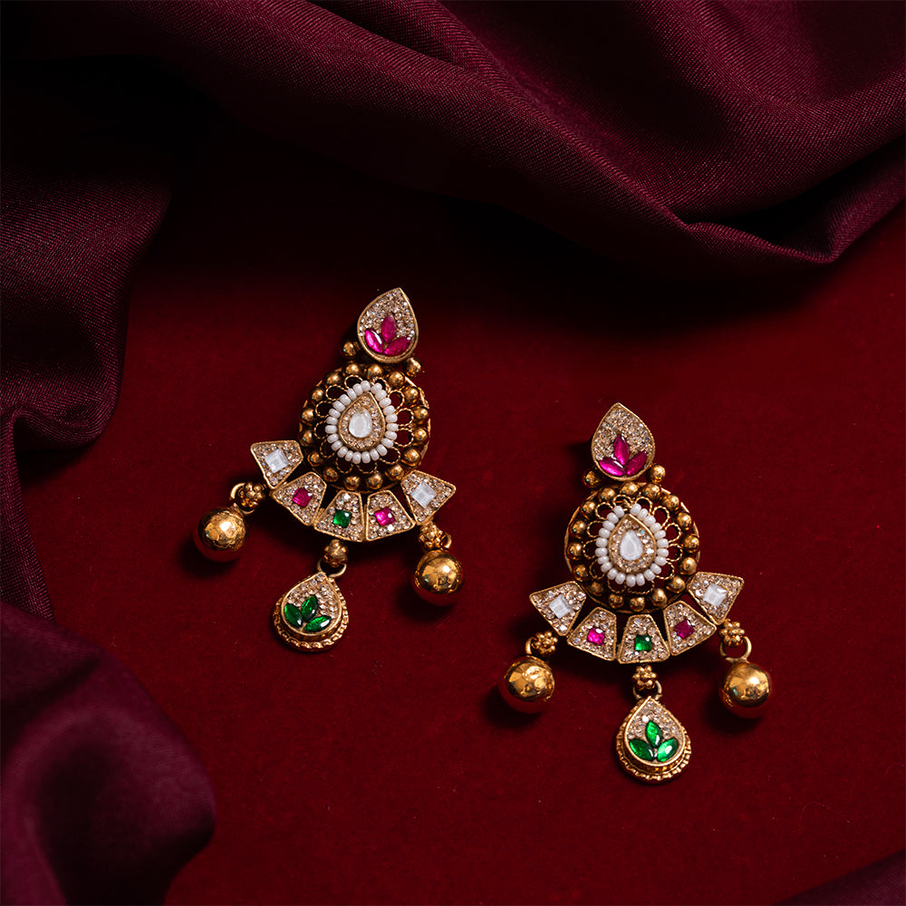 Kundanjali Padma Haaram Set