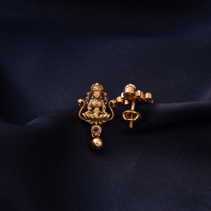 Lavanya Lakshmi Studs