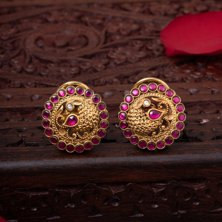 Peacora Kundan Studs