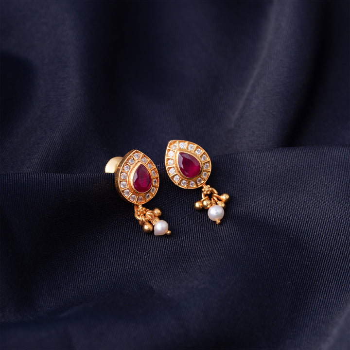 Rosava Studs