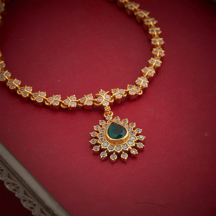 Taruna Harita Short Necklace