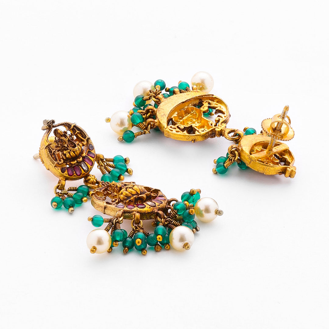 Astha Jadau Necklace Set