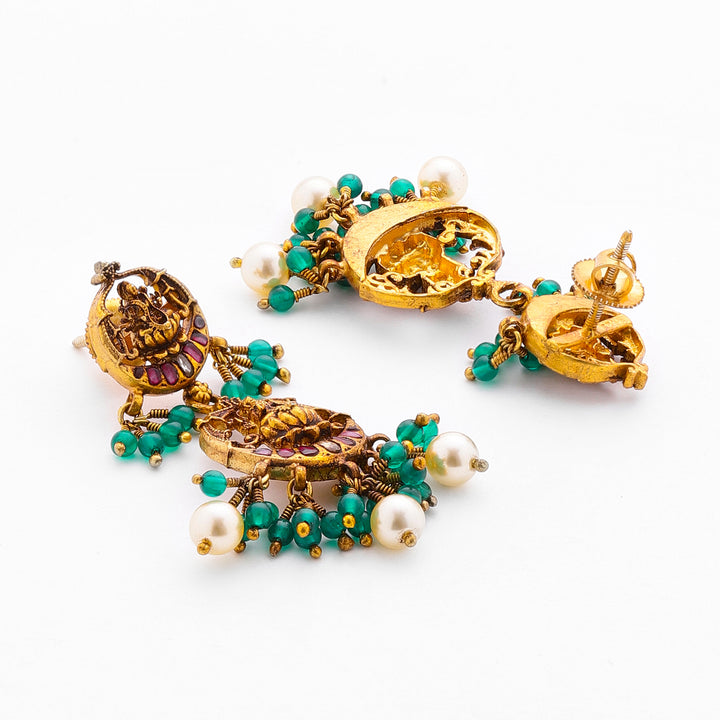 Astha Jadau Necklace Set