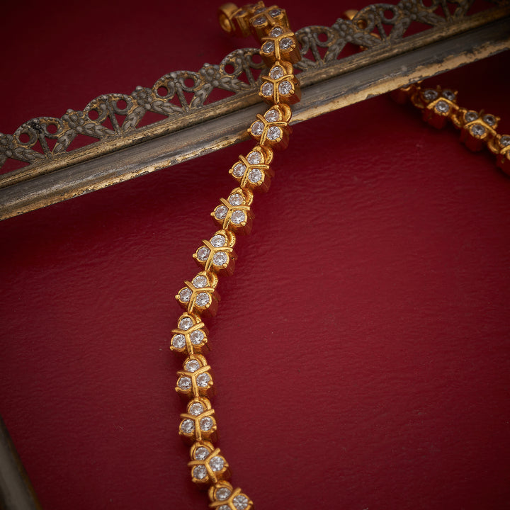 Taruna Harita Short Necklace