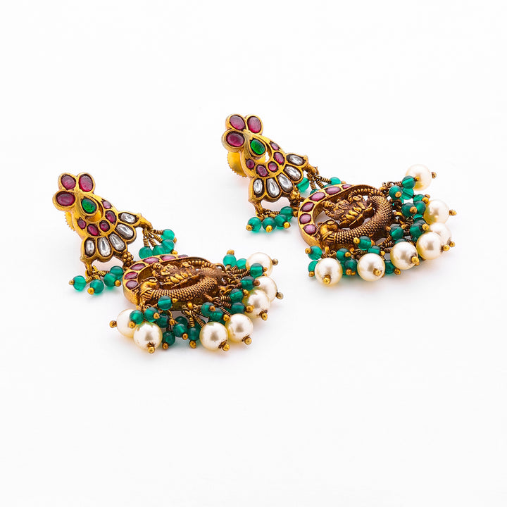 Chandra Chakrika Necklace Set