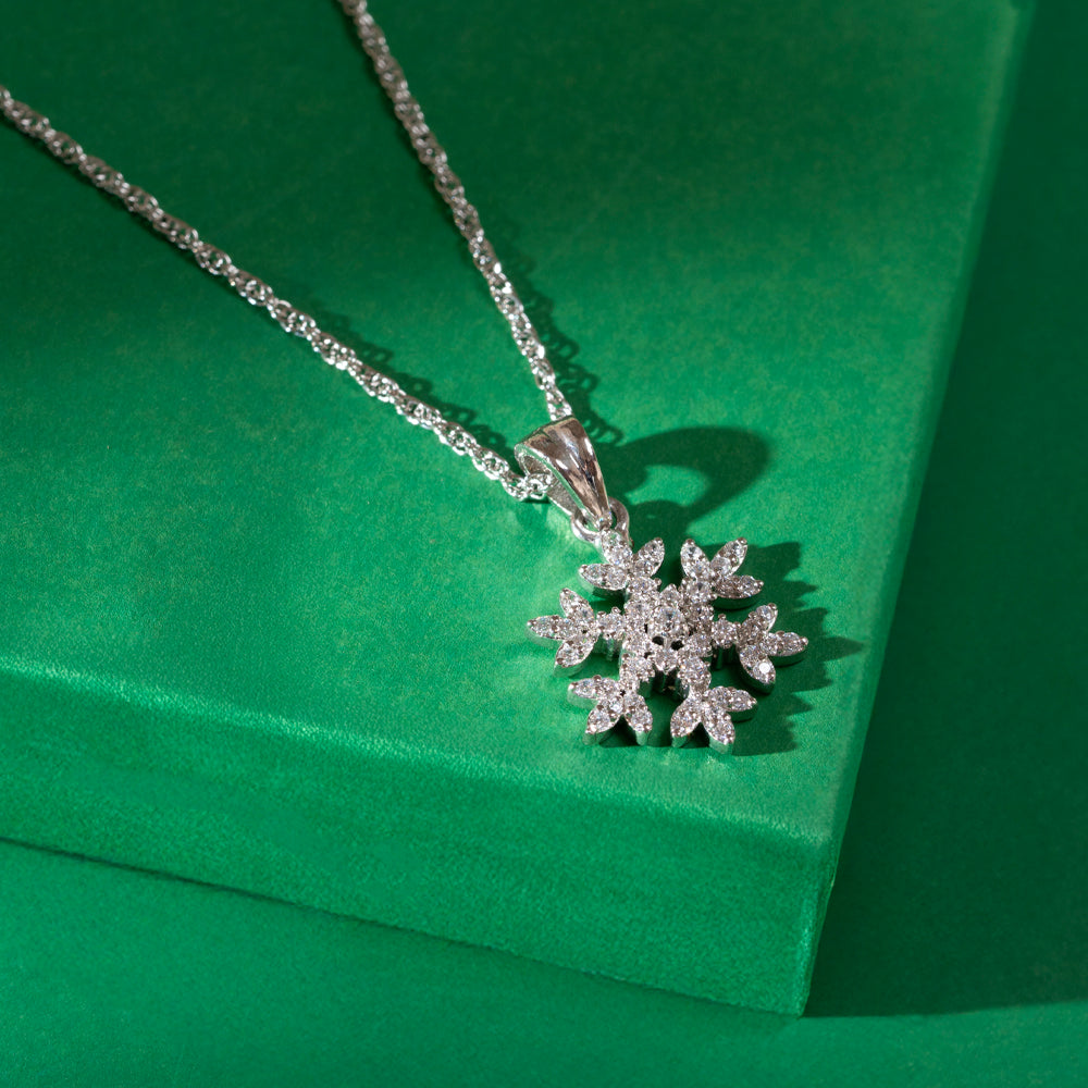 Bloom Tiara Chain Pendant