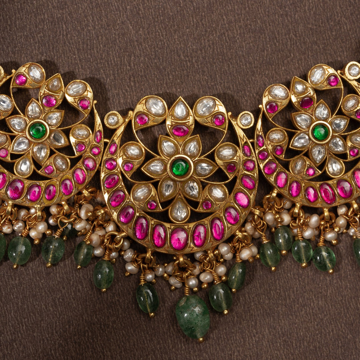 Ardha-Chandra Kundan Necklace