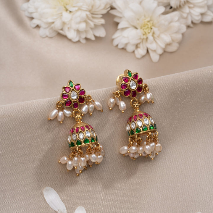 Mandara Kundan Jhumki